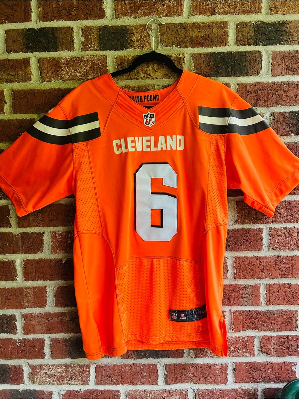 Nike Baker Mayfield Cleveland Browns NFL Dawg Pound Jersey Men’s Sz Med./40